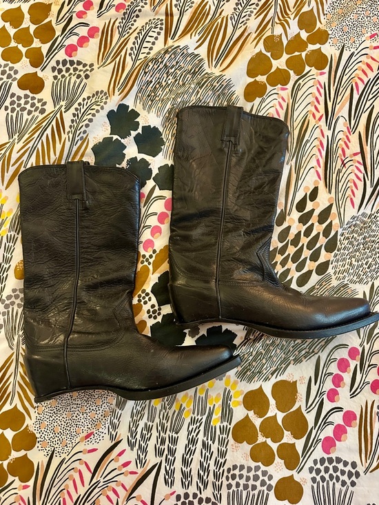 Maison Martin Margiela Shoes - Maison Martin Margiela Black Leather “heel-less” Boots